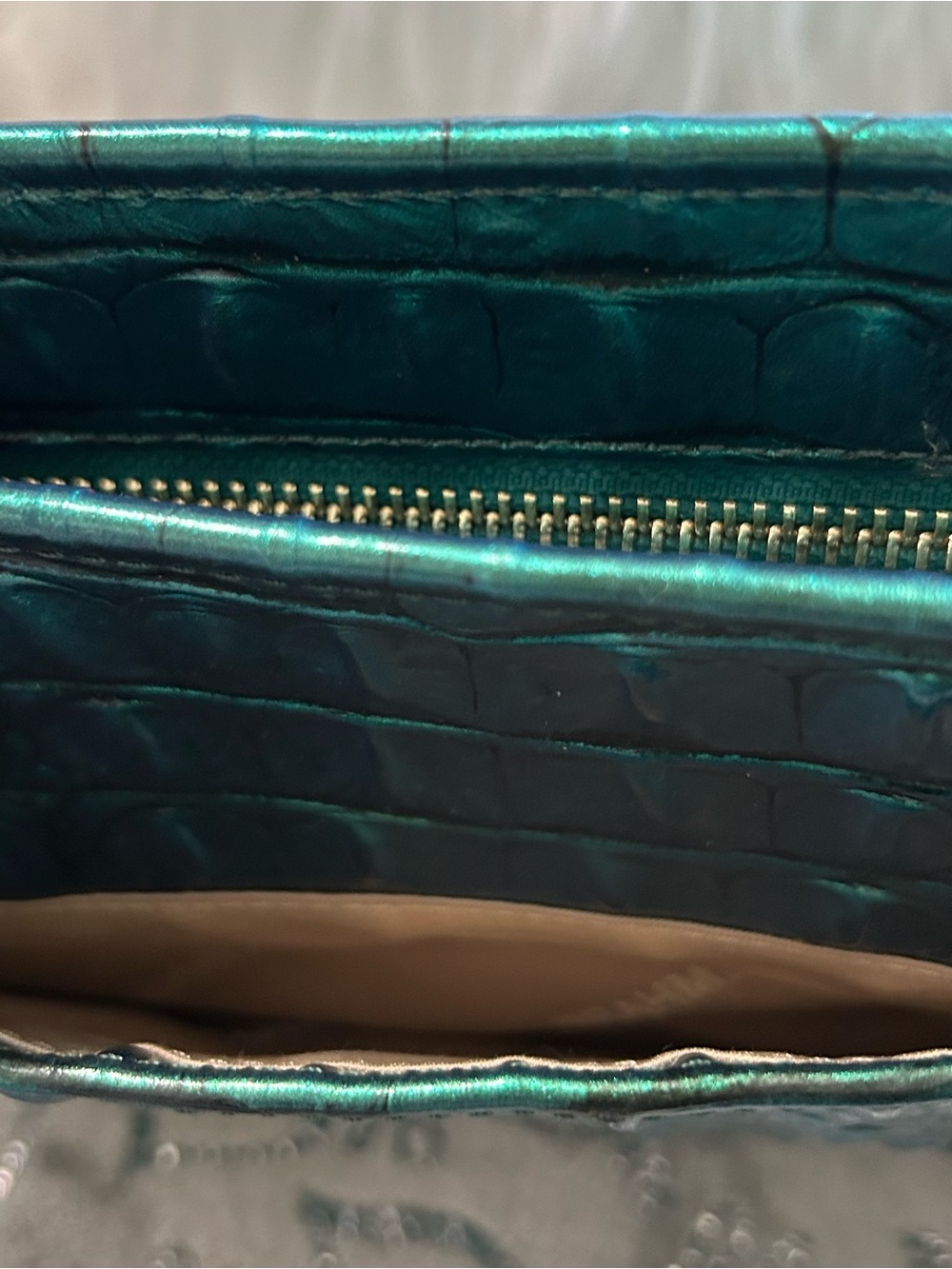 NWT Brahmin Hillary Shoulder Bag in Mystic Green Melbourne Croc Leather. - Picture 9 of 13